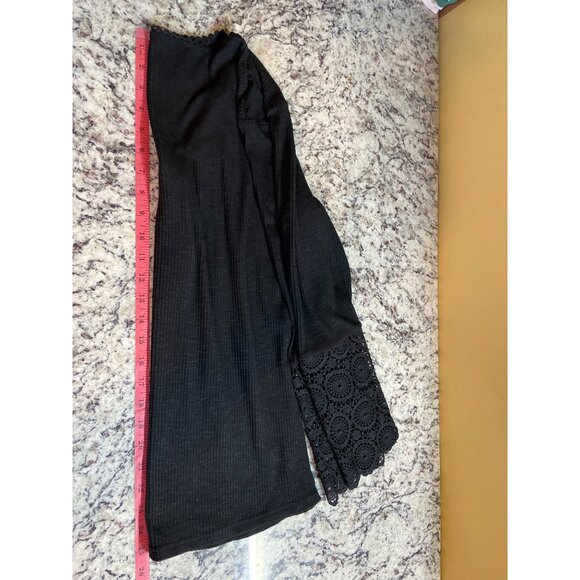 Womens Henley Top Large Black Bell Sleeve Crochet Cuffs Button Ribbed Knit Goth - Picture 6 of 8